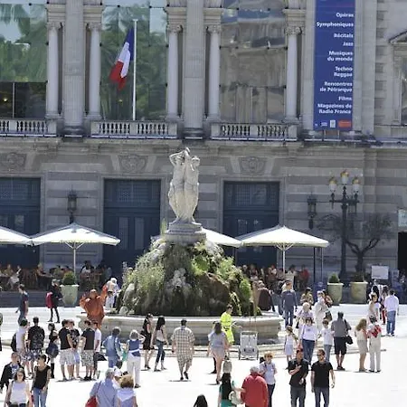 Maison Independante Avec Piscine Privative *